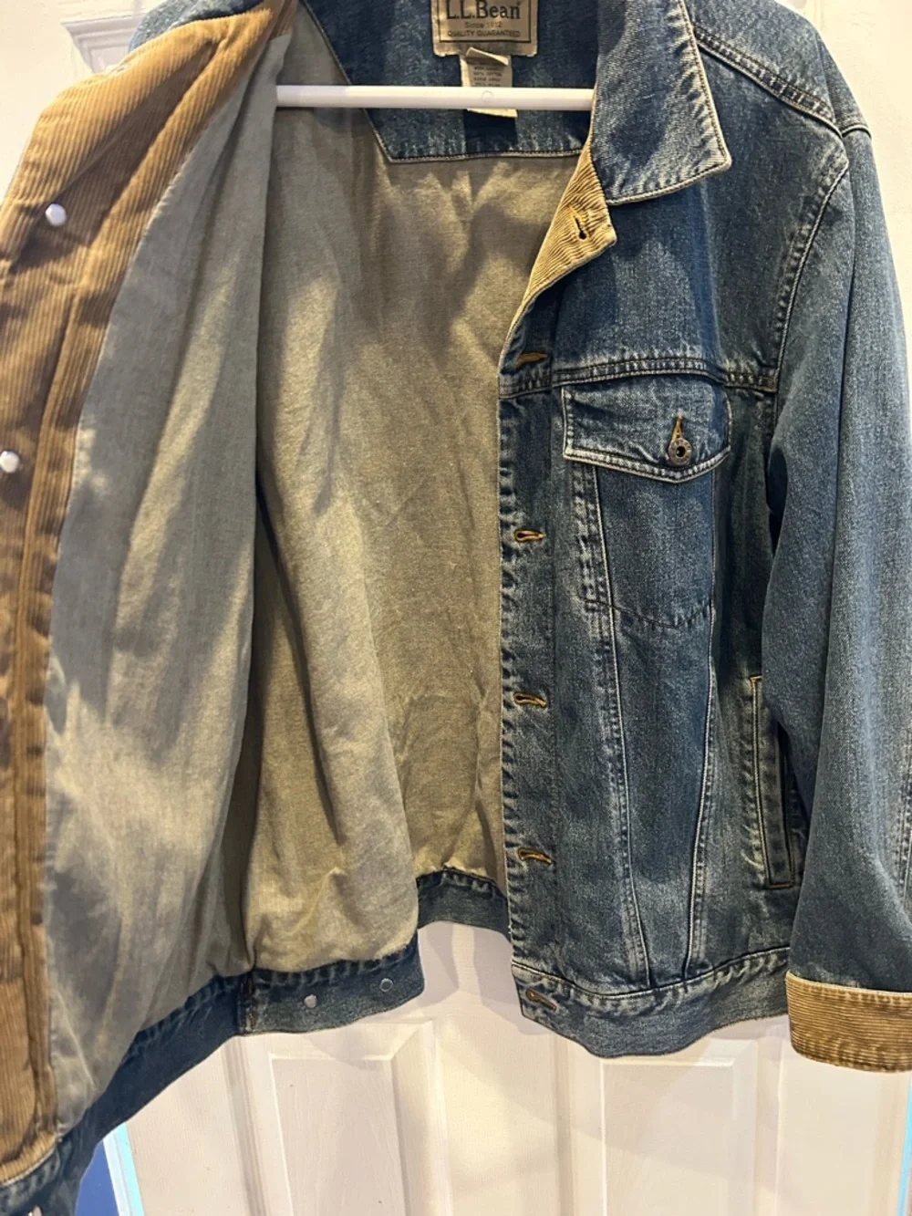 LL Bean Men’s Lined Denim Classic Jacket Large - Picture 3 of 11